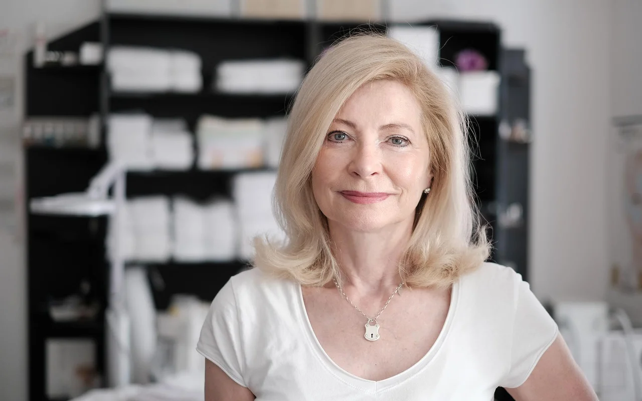 Kosmetik Haidhausen Bogenhausen München - Portrait von Erika Falise-Suryadi